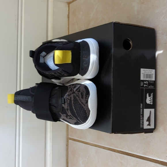 Sorel Explorer Blitz Stride Strap Sneaker - Picture 2 of 7